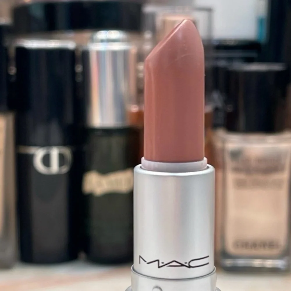 MAC ~ ‘101 BLANKETY’ Amplified Crème Lipstick ~ Original Formula ~ 3 g ~ RARE